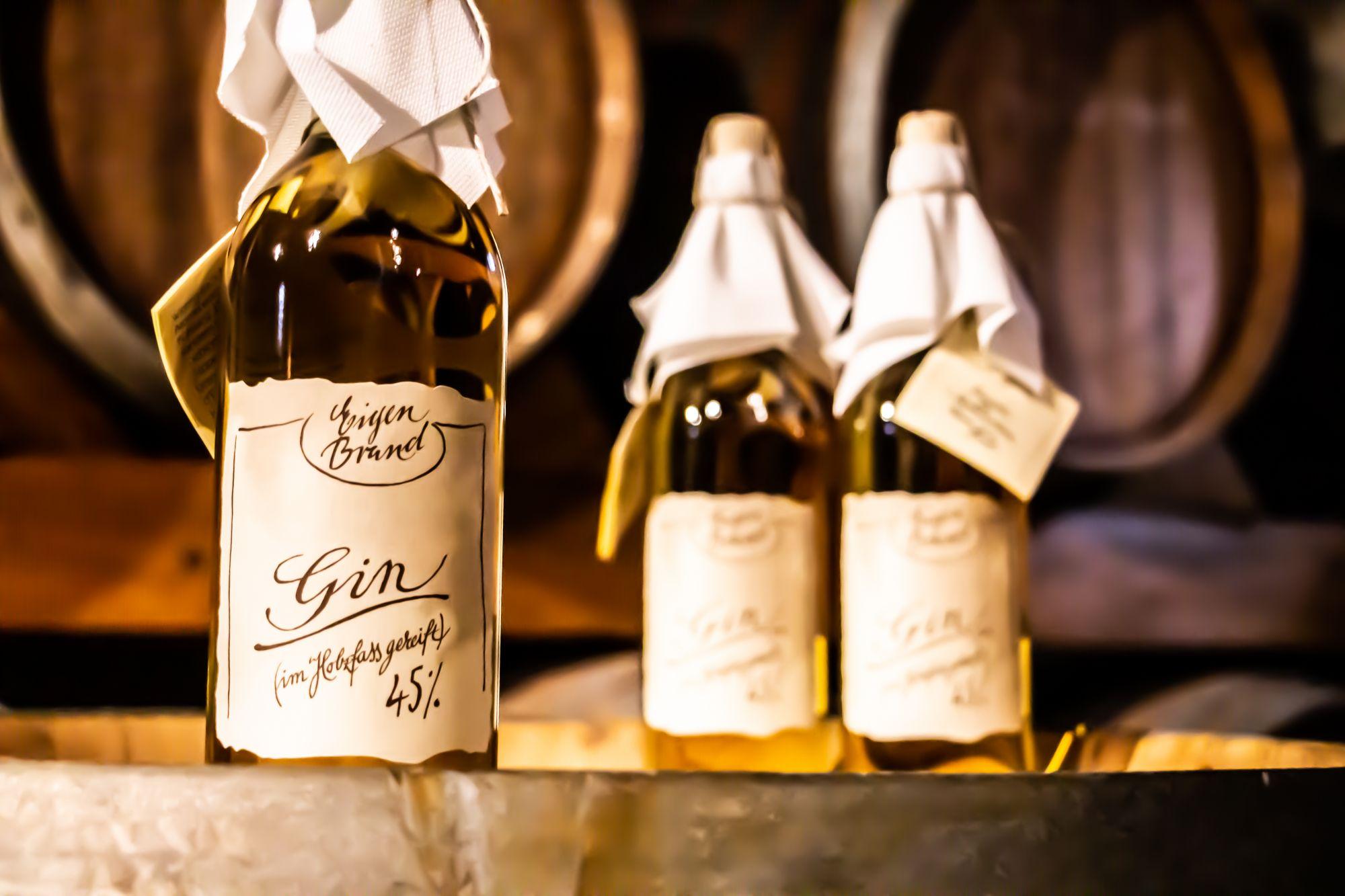 Weisenbach Eigen-Brand GIN - Pur und harmonisch im Geschmack, perfekt für Gin Tonic.